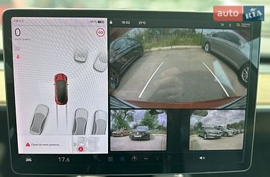 Седан Tesla Model 3 2019 в Києві