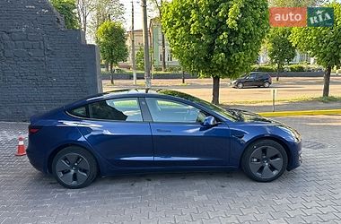 Седан Tesla Model 3 2023 в Каменском