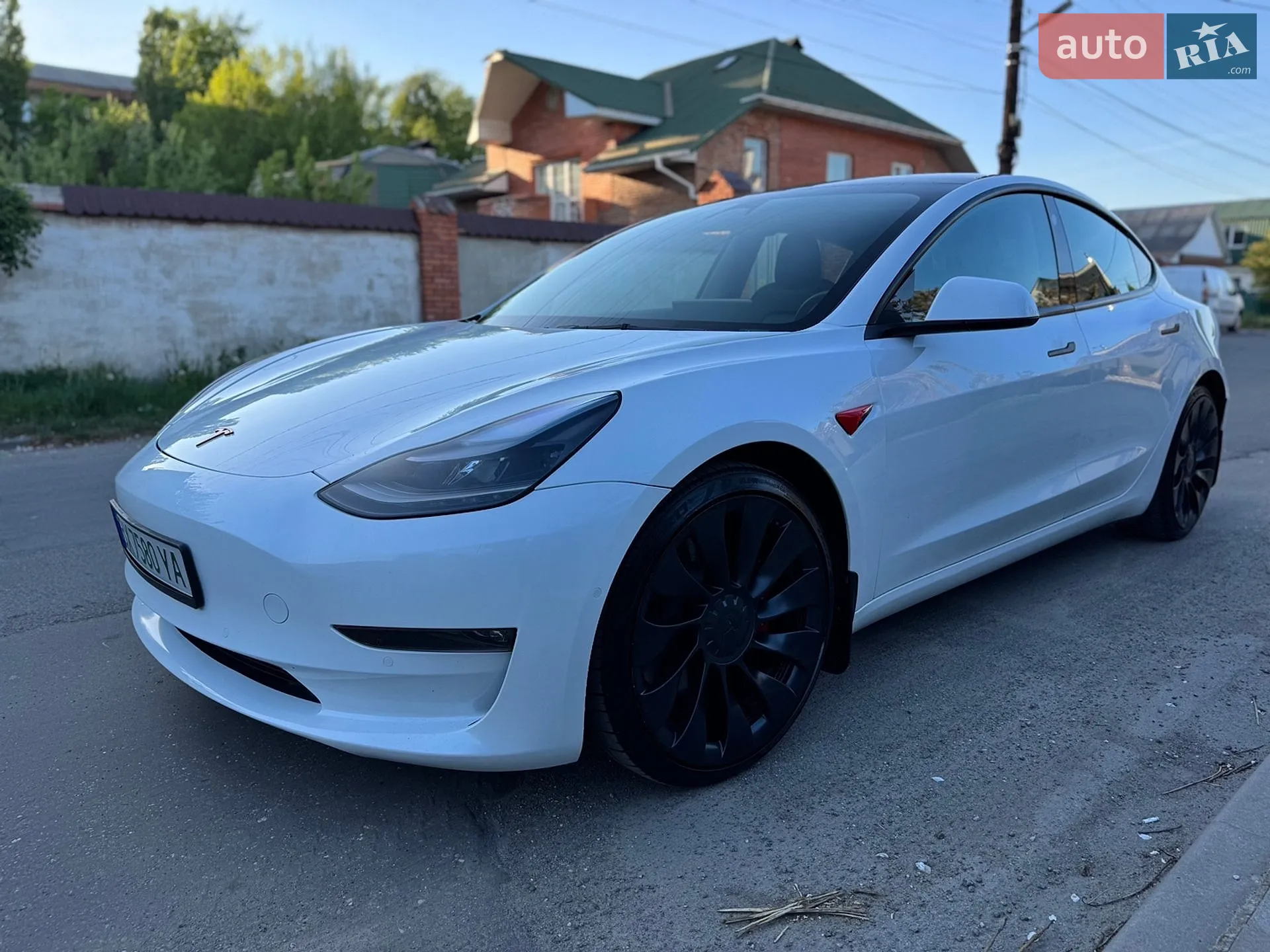2022 Tesla Model 3 - фото 1
