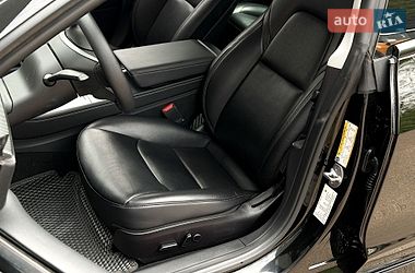 Седан Tesla Model 3 2022 в Києві