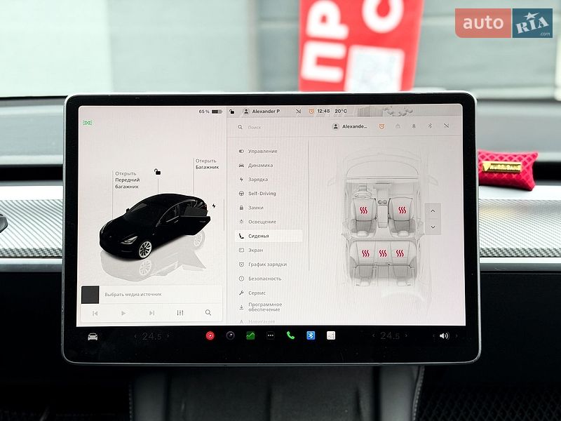 Седан Tesla Model 3 2022 в Києві