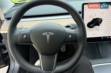 Седан Tesla Model 3 2023 в Киеве