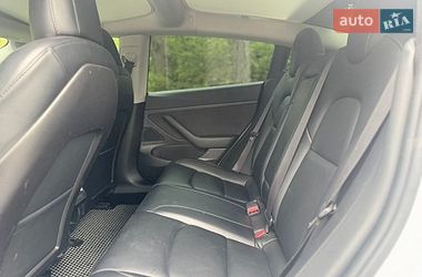 Седан Tesla Model 3 2020 в Киеве