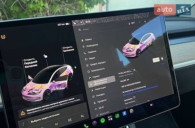 Седан Tesla Model 3 2019 в Одесі
