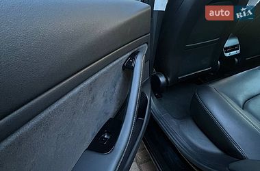 Седан Tesla Model 3 2019 в Одесі