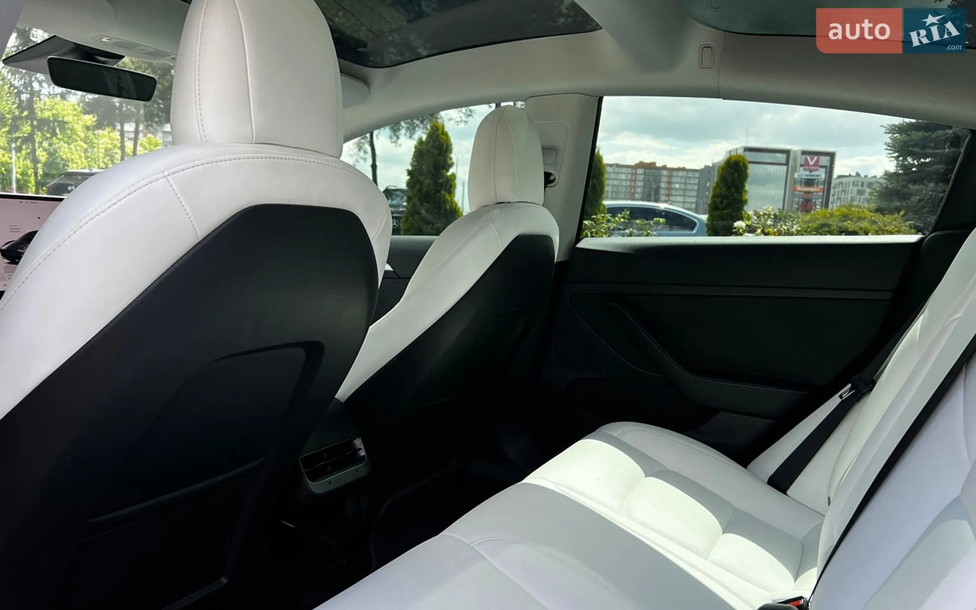 2022 Tesla Model 3 - мініатюра 18