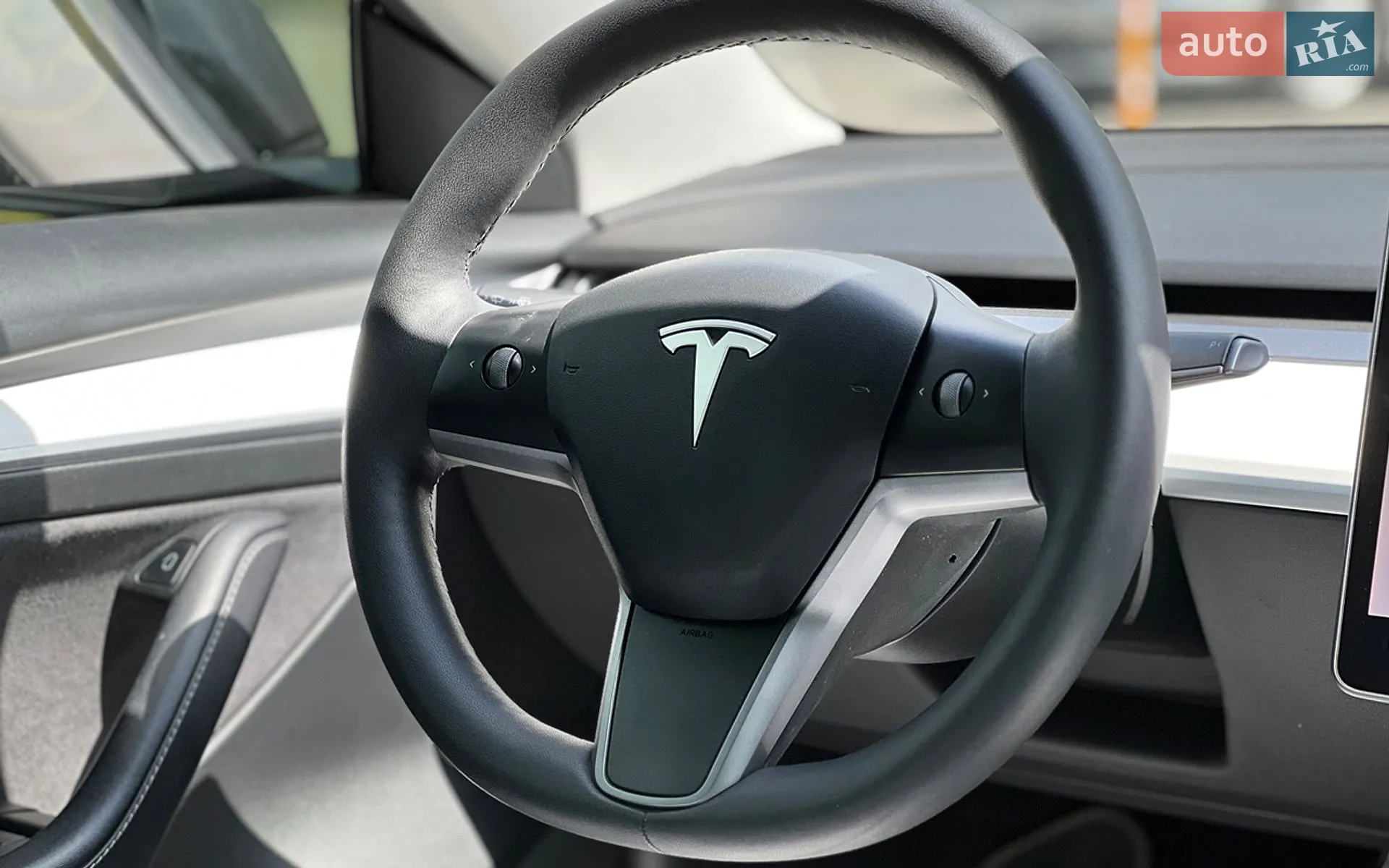 2022 Tesla Model 3 - мініатюра 17