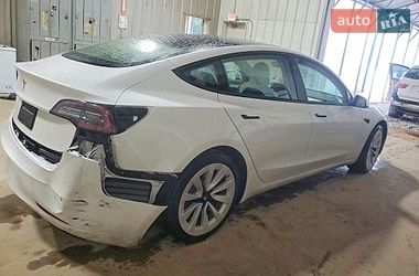 Седан Tesla Model 3 2021 в Львові