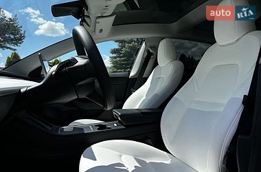Седан Tesla Model 3 2023 в Львове фото 11 Седан Tesla Model 3 2023 в Львове