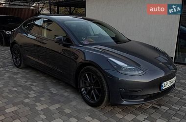 Седан Tesla Model 3 2023 в Запорожье