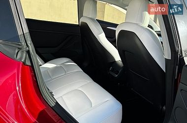 Седан Tesla Model 3 2022 в Одессе