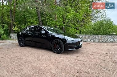 Седан Tesla Model 3 2023 в Житомирі