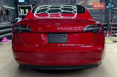 Седан Tesla Model 3 2022 в Вишгороді
