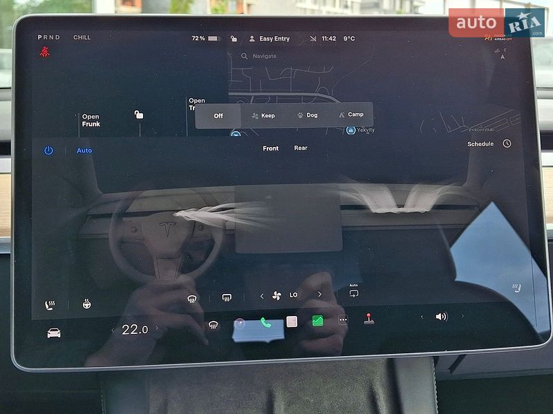 Седан Tesla Model 3 2021 в Львове