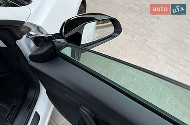 Седан Tesla Model 3 2020 в Києві