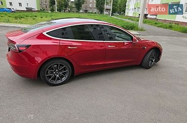 Седан Tesla Model 3 2019 в Харкові