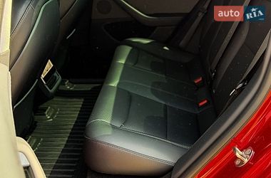 Седан Tesla Model 3 2024 в Києві