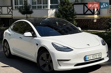 Седан Tesla Model 3 2019 в Києві