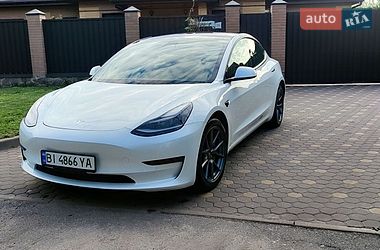 Седан Tesla Model 3 2021 в Полтаве