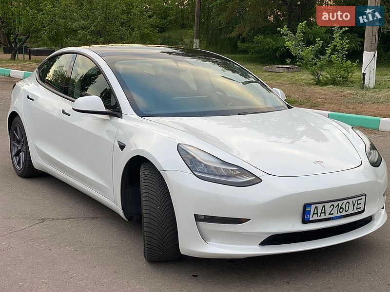 Tesla Model 3 2020 Tesla Model 3 2020