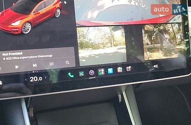 Седан Tesla Model 3 2018 в Києві