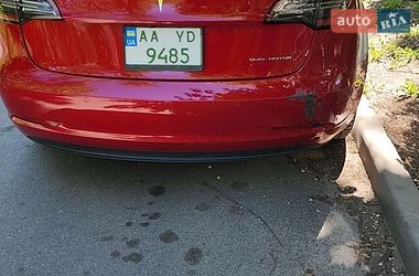 Седан Tesla Model 3 2018 в Києві
