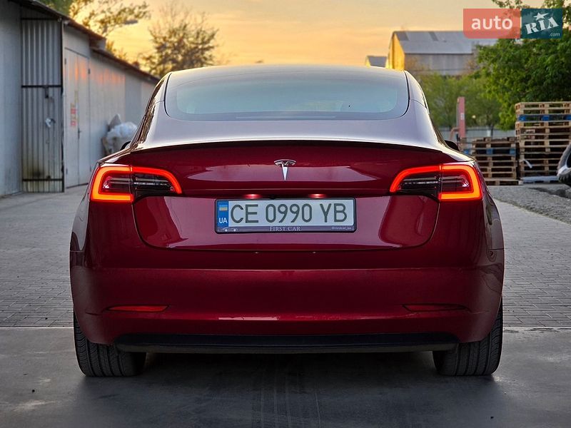 Седан Tesla Model 3 2022 в Чернівцях фото 5 Седан Tesla Model 3 2022 в Чернівцях