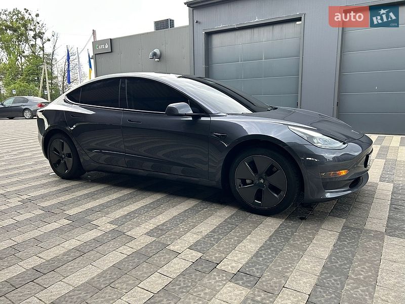 Седан Tesla Model 3 2023 в Львове фото 5 Седан Tesla Model 3 2023 в Львове