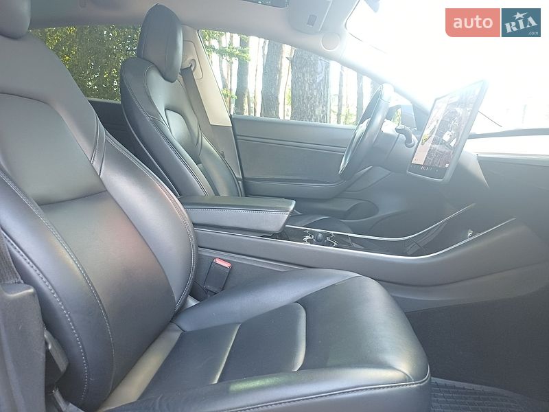 Седан Tesla Model 3 2018 в Броварах фото 14 Седан Tesla Model 3 2018 в Броварах
