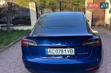 Седан Tesla Model 3 2019 в Луцьку