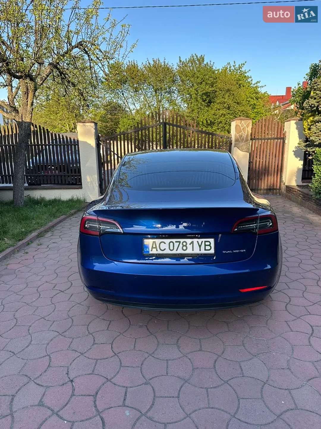 2019 Tesla Model 3 - мініатюра 9