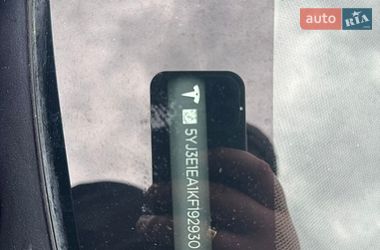 Седан Tesla Model 3 2019 в Києві