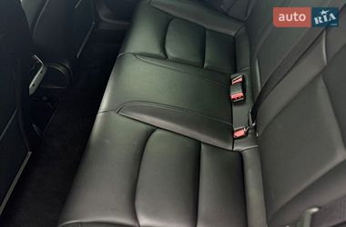 Седан Tesla Model 3 2019 в Києві
