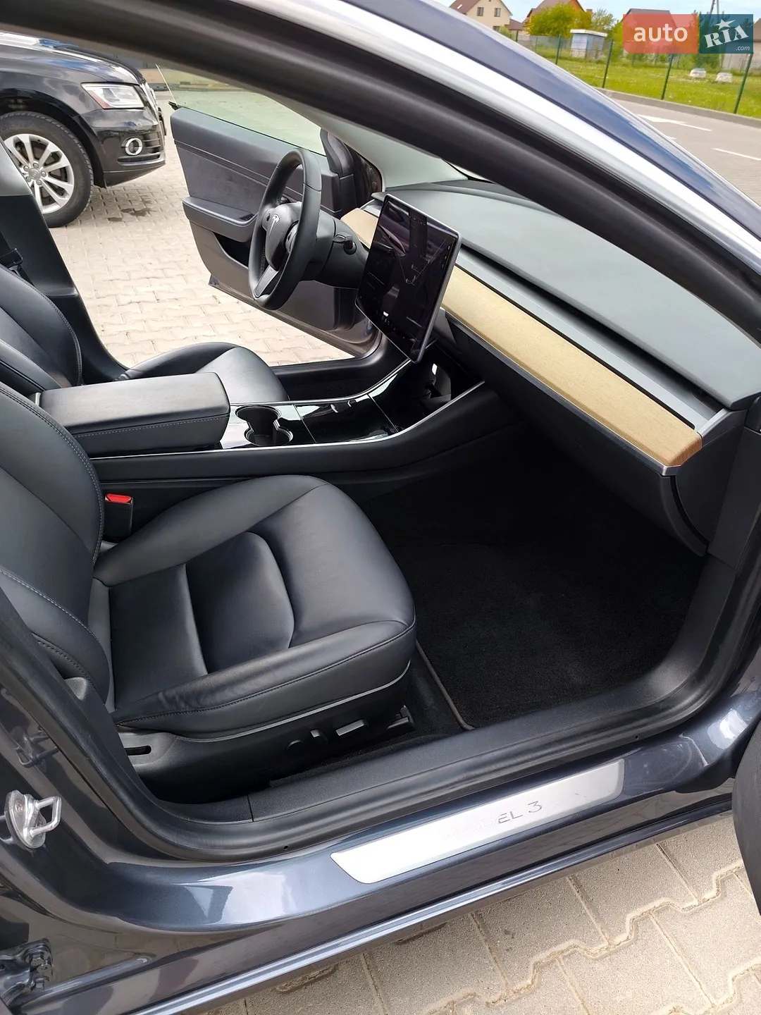 2020 Tesla Model 3 - мініатюра 9