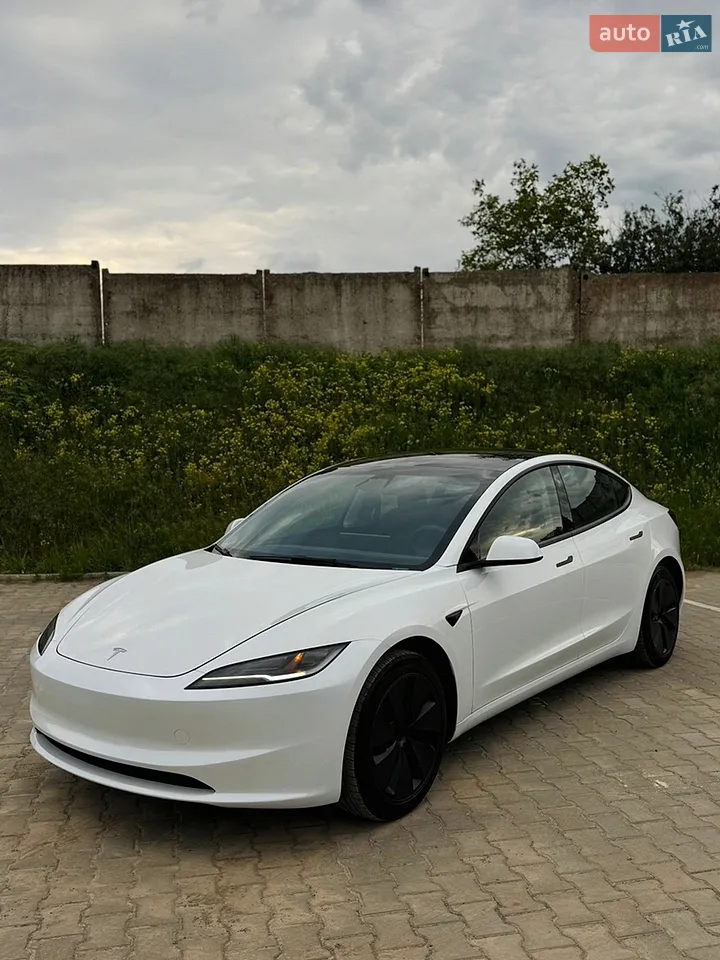 2025 Tesla Model 3 - мініатюра 6