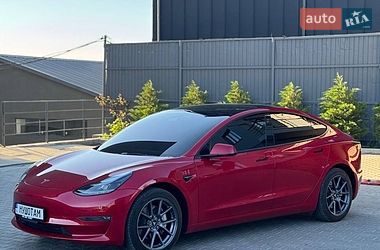 Седан Tesla Model 3 2022 в Одесі