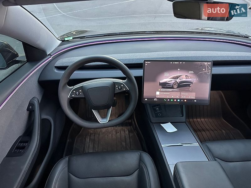 Седан Tesla Model 3 2025 в Києві