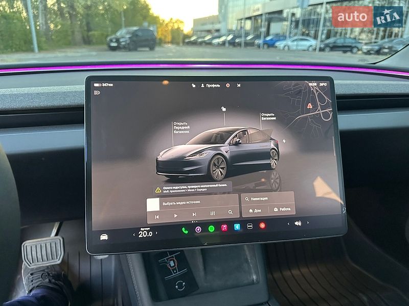 Седан Tesla Model 3 2025 в Києві