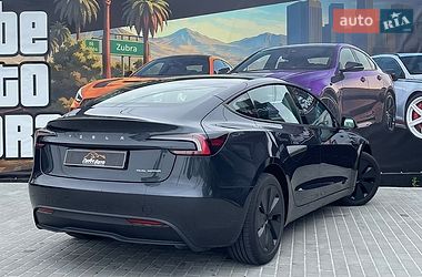 Седан Tesla Model 3 2024 в Львові
