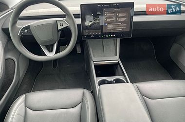 Седан Tesla Model 3 2024 в Львові