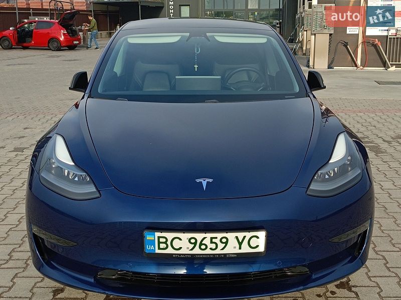 Седан Tesla Model 3 2021 в Львове фото 10 Седан Tesla Model 3 2021 в Львове