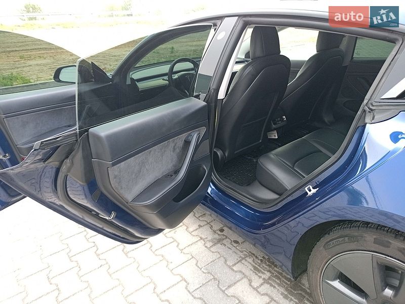 Седан Tesla Model 3 2021 в Львове фото 20 Седан Tesla Model 3 2021 в Львове