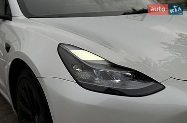 Седан Tesla Model 3 2022 в Киеве фото 30 Седан Tesla Model 3 2022 в Киеве