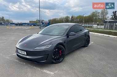 Седан Tesla Model 3 2024 в Києві фото 8 Седан Tesla Model 3 2024 в Києві