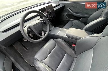 Седан Tesla Model 3 2024 в Києві фото 14 Седан Tesla Model 3 2024 в Києві