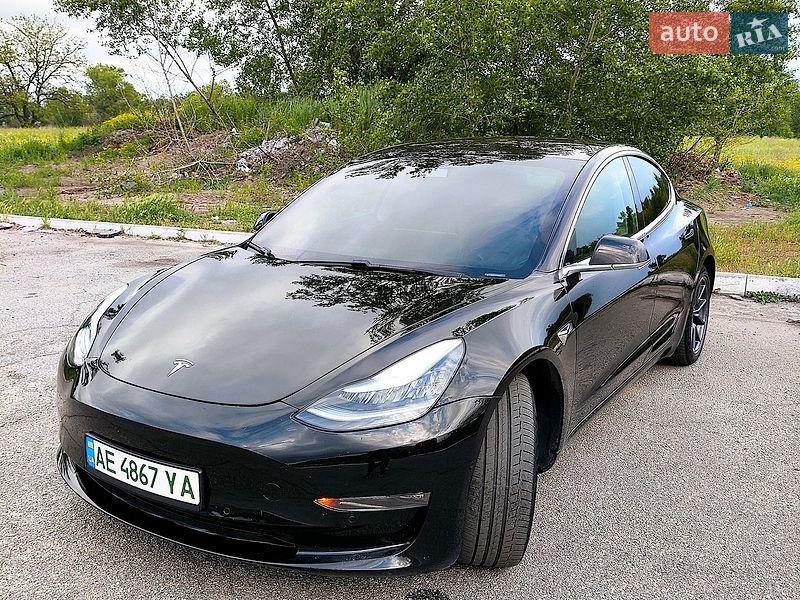 Tesla Model 3 2019 Tesla Model 3 2019