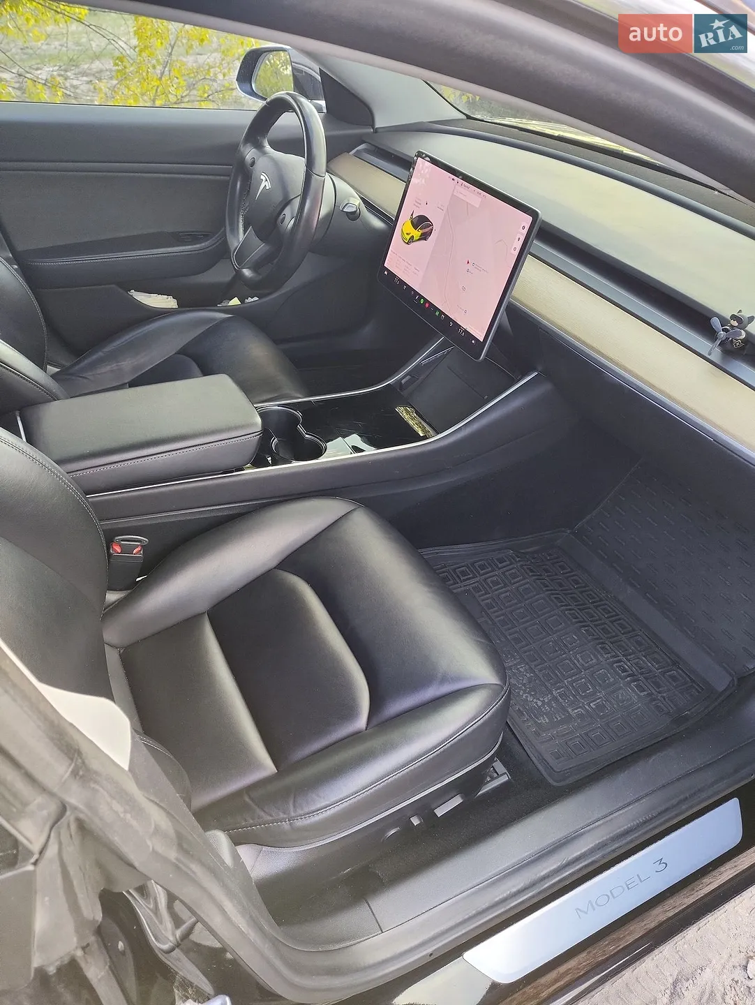 2019 Tesla Model 3 - мініатюра 15