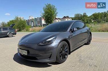 Седан Tesla Model 3 2021 в Ирпене