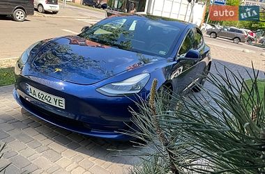 Седан Tesla Model 3 2019 в Києві фото 3 Седан Tesla Model 3 2019 в Києві