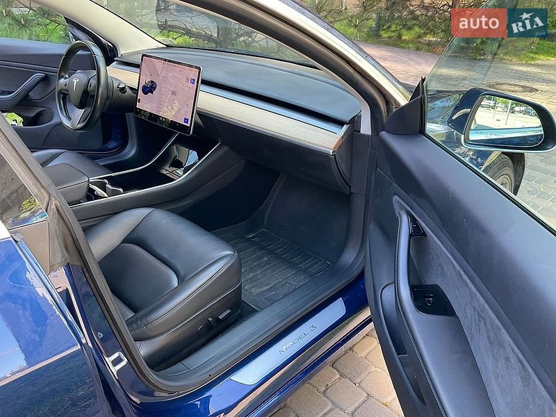 Седан Tesla Model 3 2019 в Києві фото 13 Седан Tesla Model 3 2019 в Києві